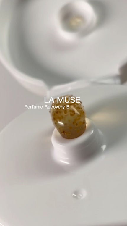 パフュームリカバリーボディクレンザーブロッサム/ラミューズ/ボディソープの人気ショート動画