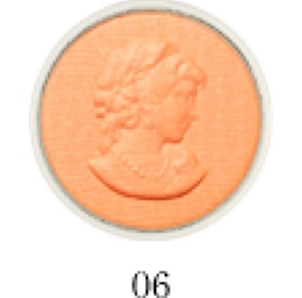 ミニ プレスト チークカラー/レ・メルヴェイユーズ ラデュレ/パウダーチークの人気ショート動画