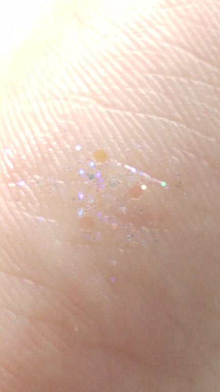 ダズリングアイグリッター/NAMING./リキッドアイシャドウを使ったクチコミ(3枚目)