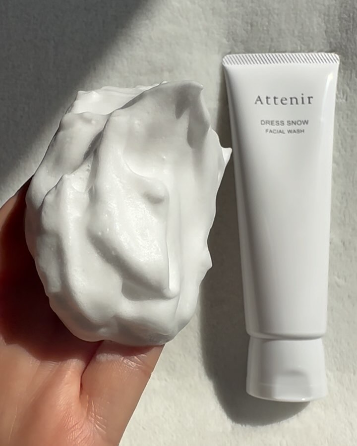 ドレススノー デイエマルジョン【医薬部外品】 /アテニア/乳液を使ったクチコミ（3枚目）