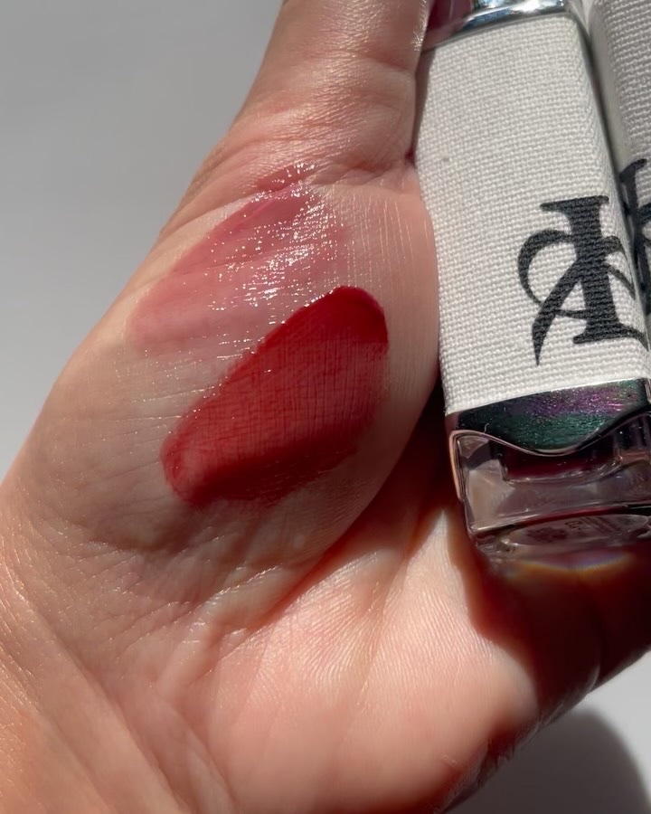 キャンドルライトジュレティント/LoNLy /リップティントを使ったクチコミ（2枚目）