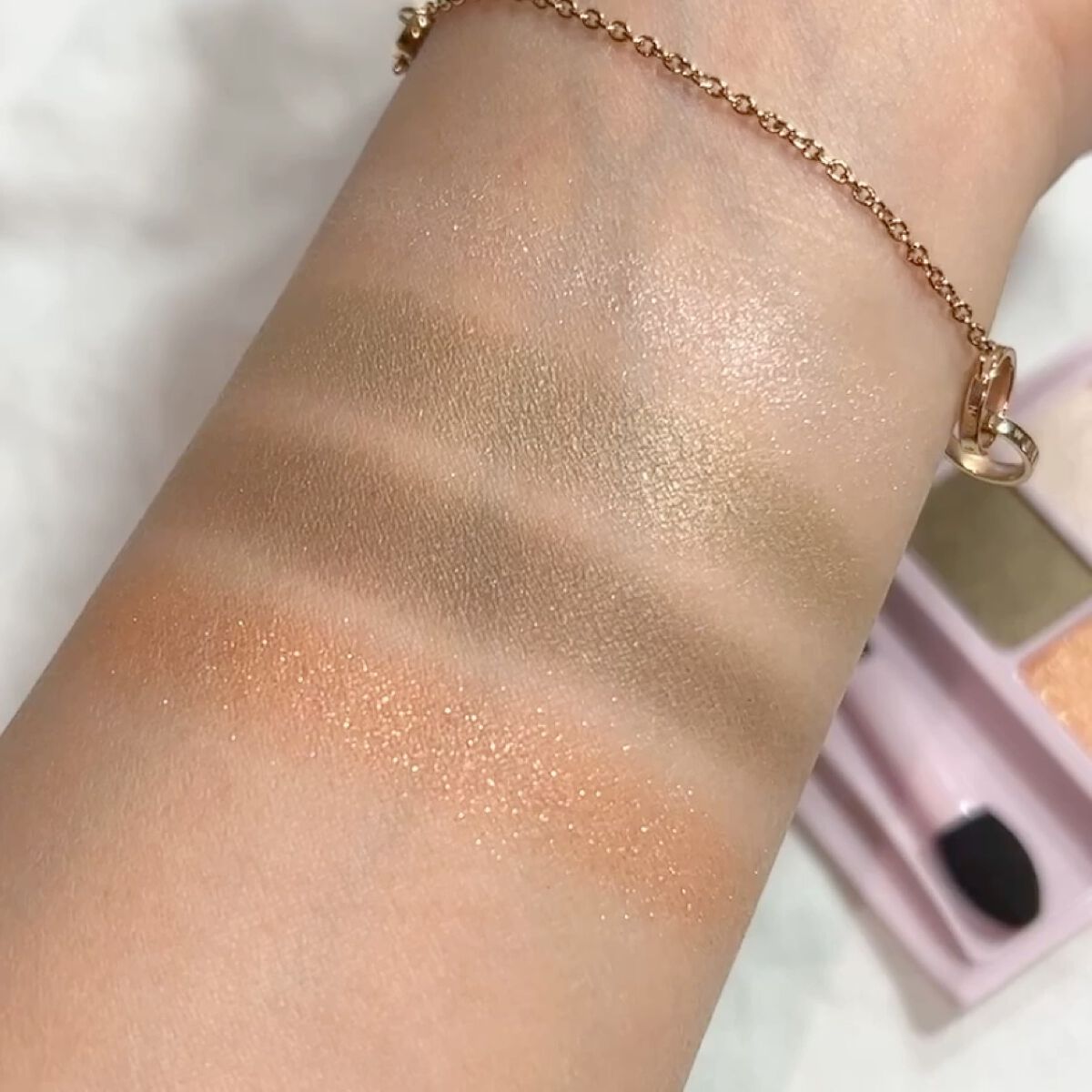 ロング ラスティング アイライナー/DAISY DOLL by MARY QUANT/リキッドアイライナーの動画クチコミ2つ目