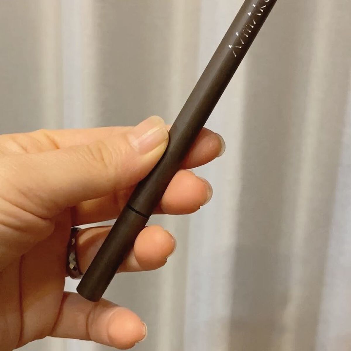 エーメイク マットリキッドアイライナー  グレージュ/A/mAke/リキッドアイライナーを使ったクチコミ（3枚目）