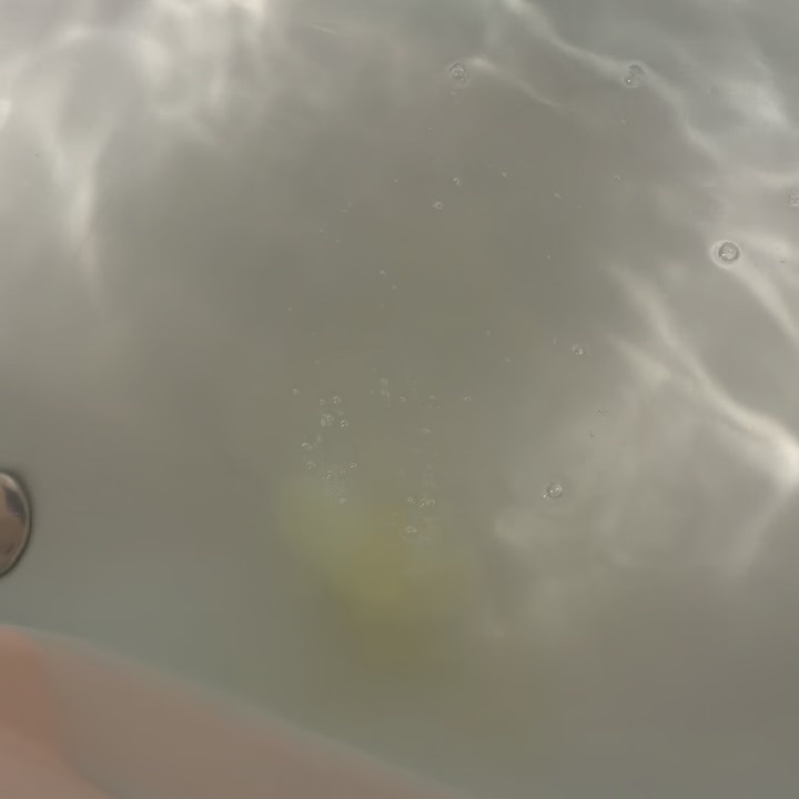 メディキュア　スパークリング・シトラスの香り【医薬部外品】/バブ/炭酸系入浴剤の動画クチコミ2つ目