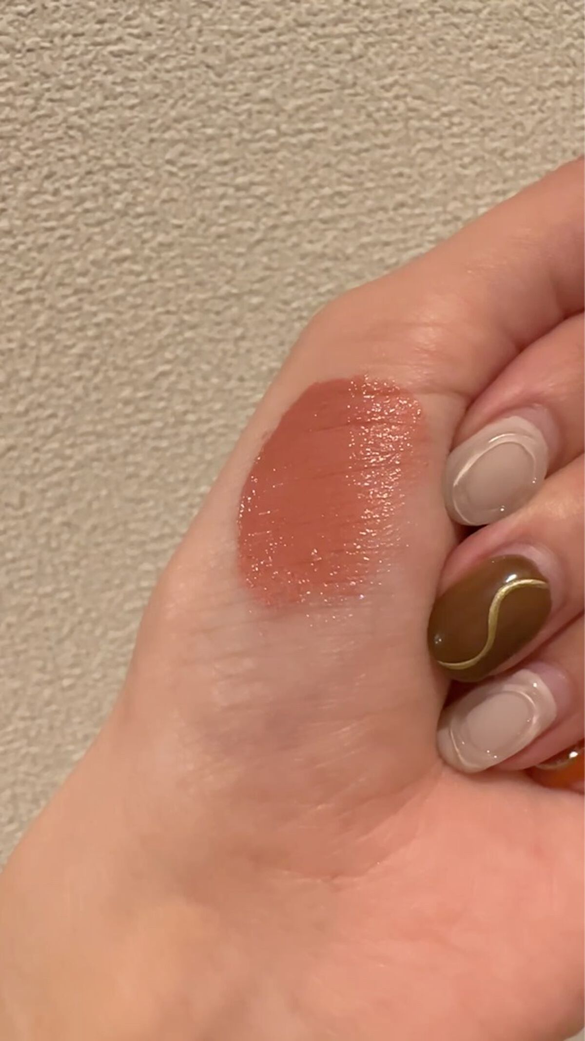 liplights クリームリップグロス/rms beauty/リップグロスの動画クチコミ2つ目