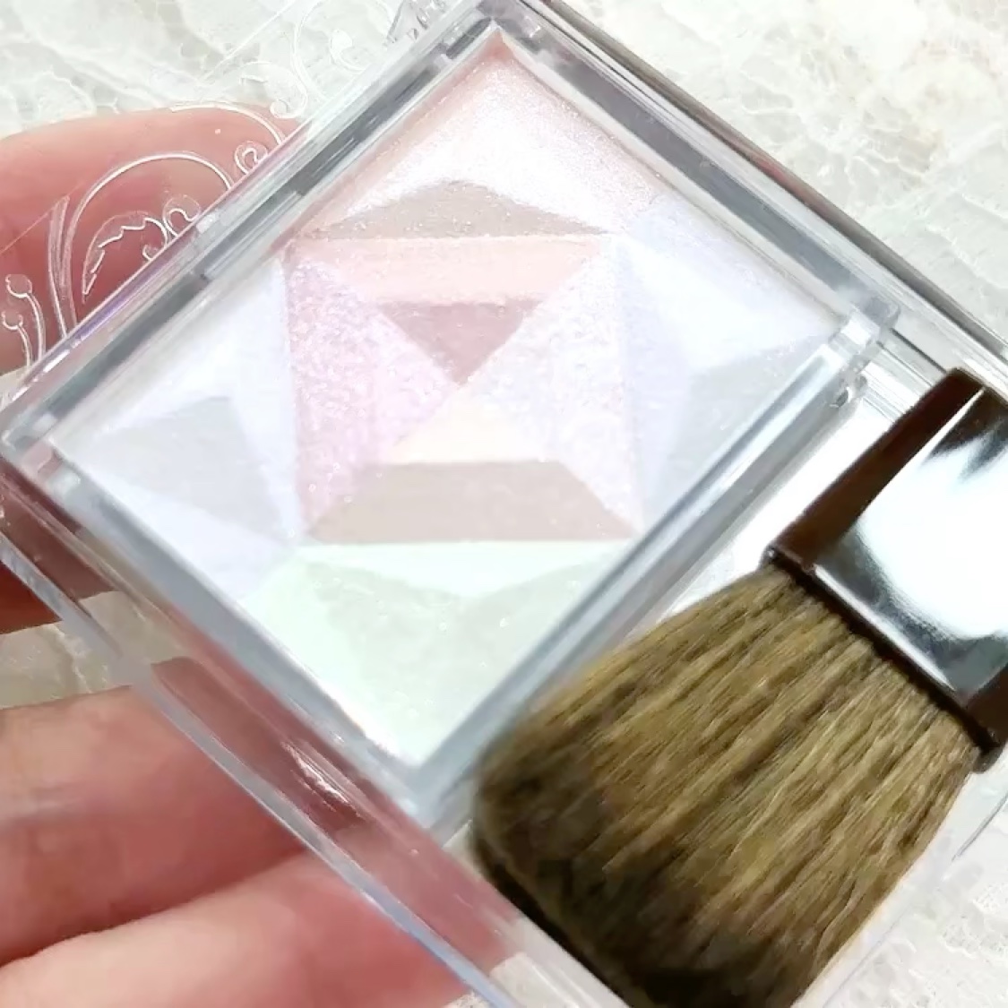 パールグロウハイライト/CEZANNE/ハイライト・シェーディングを使ったクチコミ（2枚目）