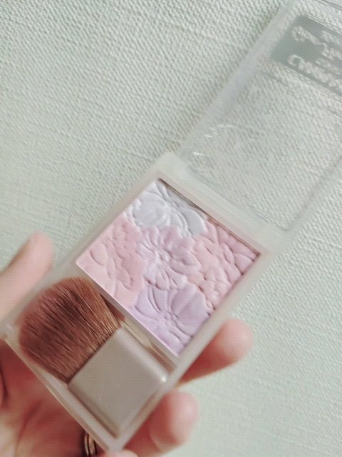 グロウフルールチークス（ブレンドタイプ）/キャンメイク/パウダーチークの人気ショート動画