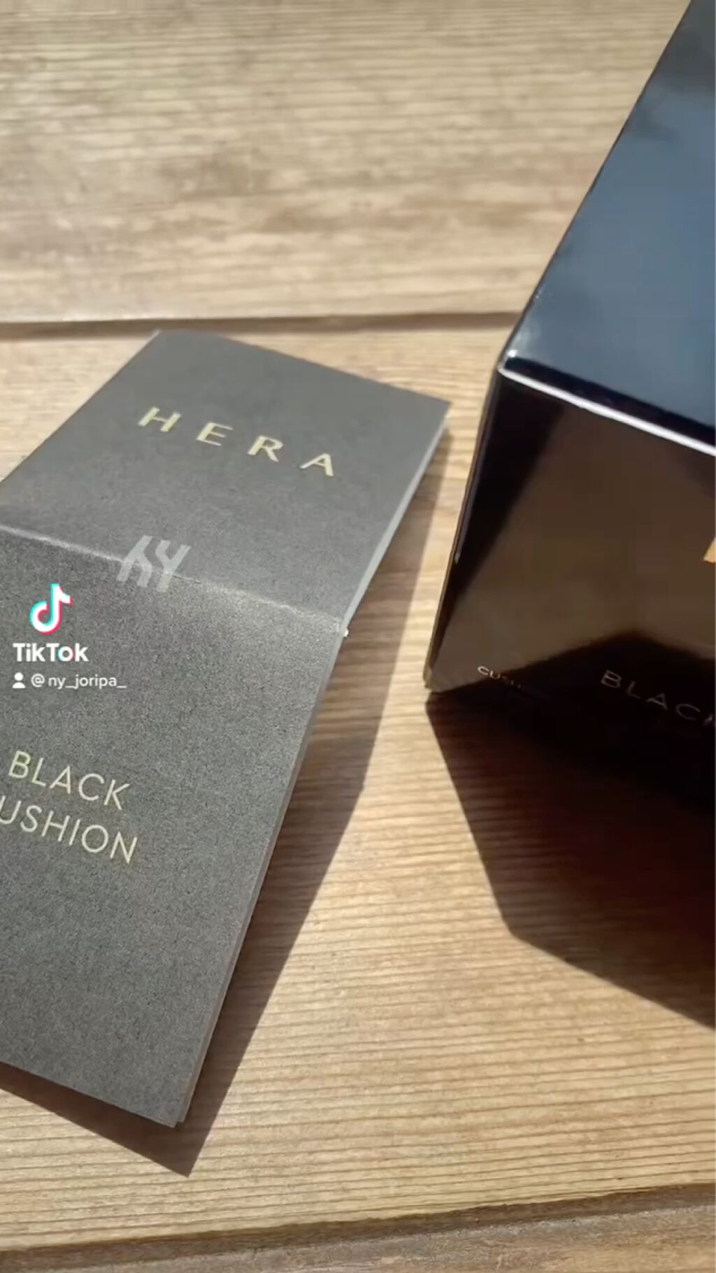 ブラック クッション/HERA/クッションファンデーションを使ったクチコミ（2枚目）