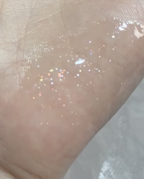 トリートメントケアグロス/CandyDoll/リップグロスを使ったクチコミ（3枚目）