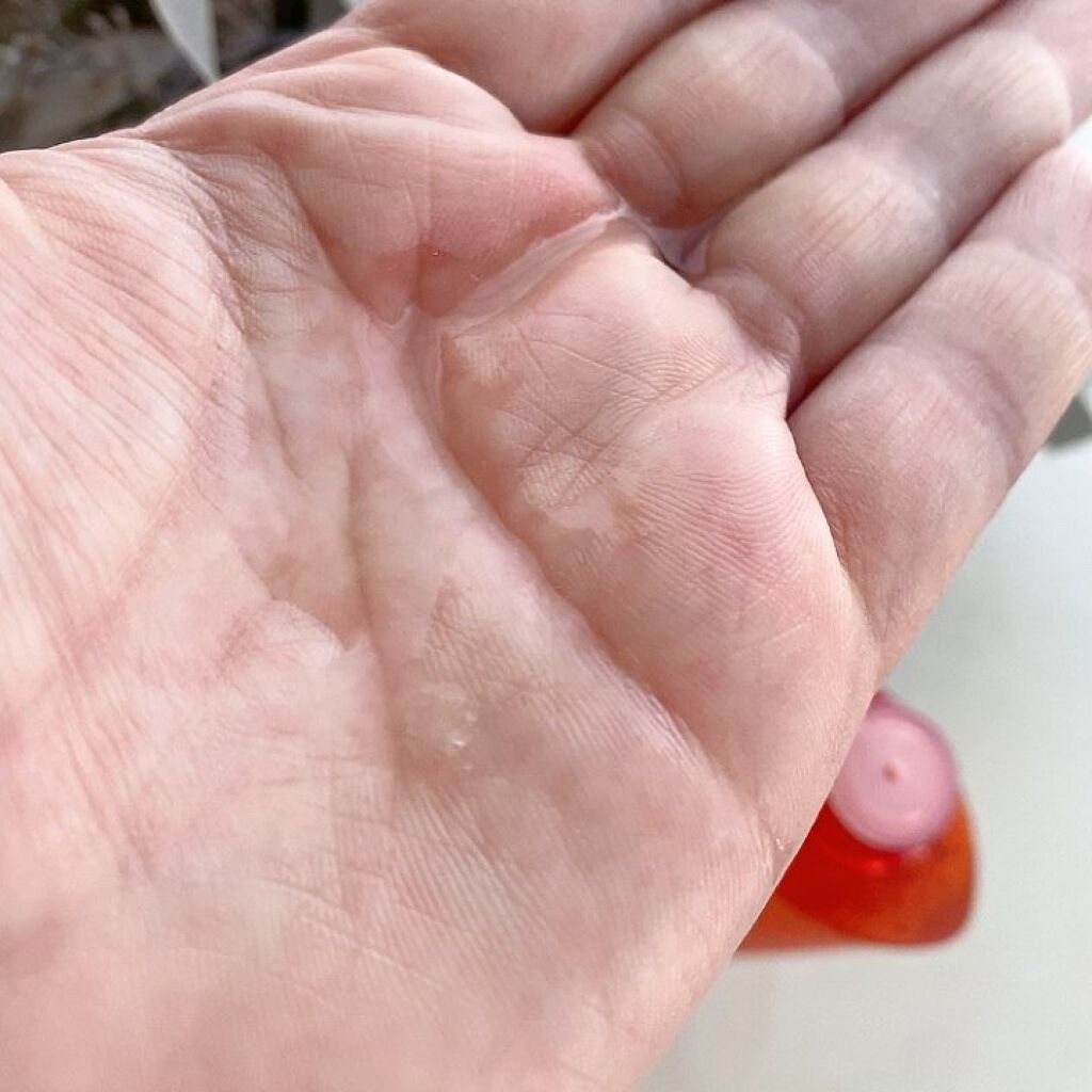 VC100エッセンスローション/ドクターシーラボⓇ/化粧水の動画クチコミ2つ目