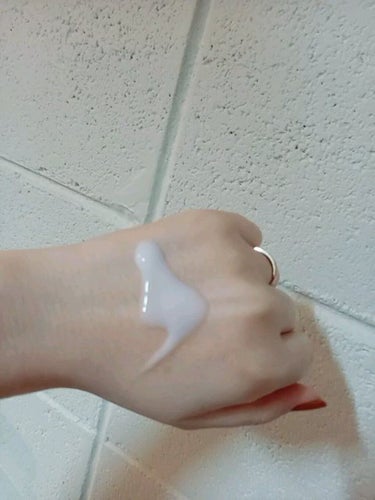 ボタニバイタル ディープモイスチャー ミルク II/エビータ/乳液を使ったクチコミ（1枚目）
