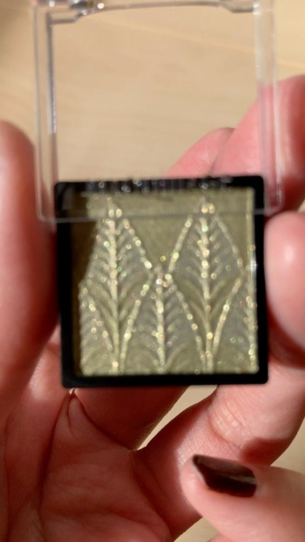 ドラマティックアイカラー (パウダー)/(クリーム)/マキアージュ/アイシャドウパレットの人気ショート動画