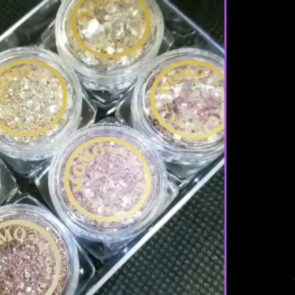 MOMOグリッター/nail for all/ネイルチップ・パーツを使ったクチコミ（1枚目）