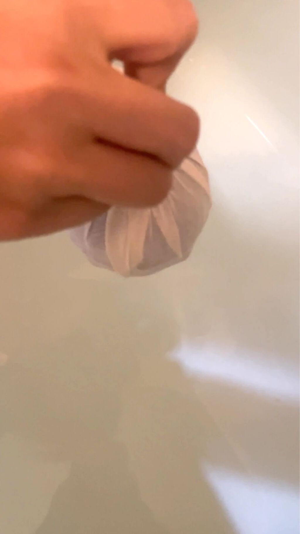 黄金の眠り バスボム/ラッシュ/入浴剤を使ったクチコミ（3枚目）