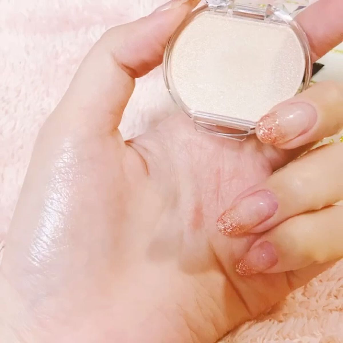 むにゅっとハイライター/キャンメイク/クリームハイライトを使ったクチコミ（2枚目）