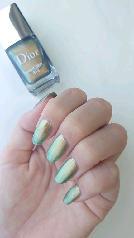 ディオール ヴェルニ<バーズ オブ ア フェザー>/Dior/マニキュアの人気ショート動画