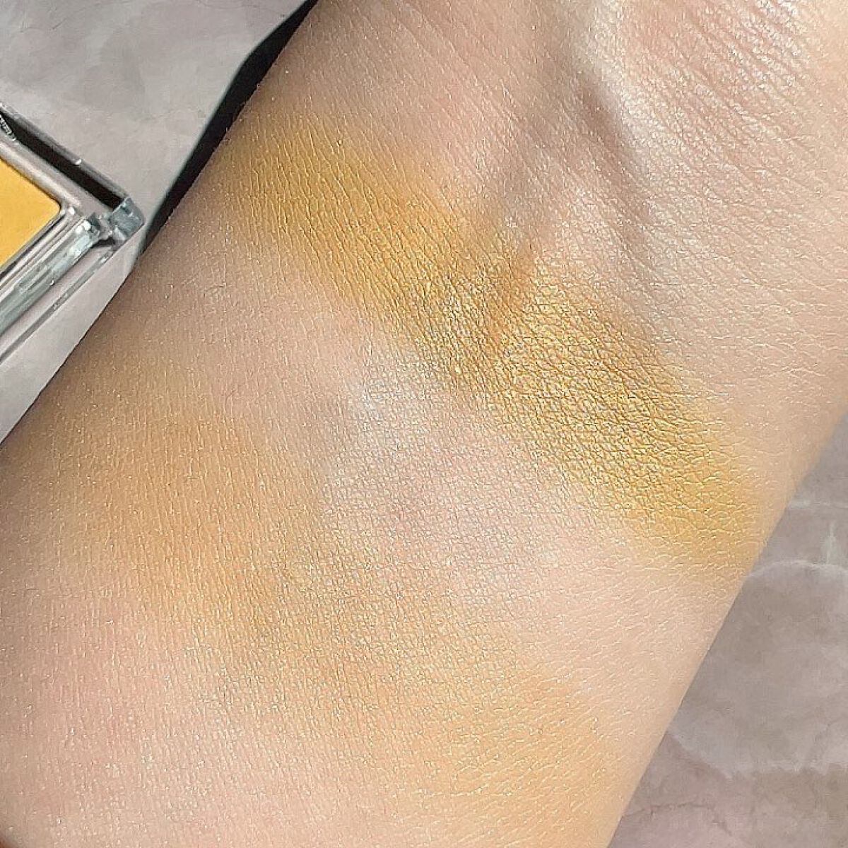 ワンダークリエイション /ブリリアージュ/単色アイシャドウの動画クチコミ2つ目