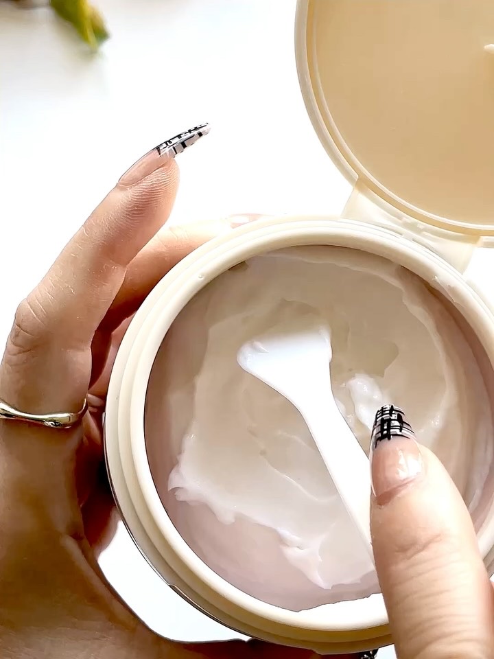 バクチオールスフレボディクリーム/MECHAI/ボディクリームを使ったクチコミ（2枚目）