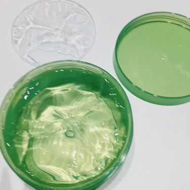 マイルド＆モイスチャーアロエジェル/ネイチャーリパブリック/ボディローションを使ったクチコミ（3枚目）