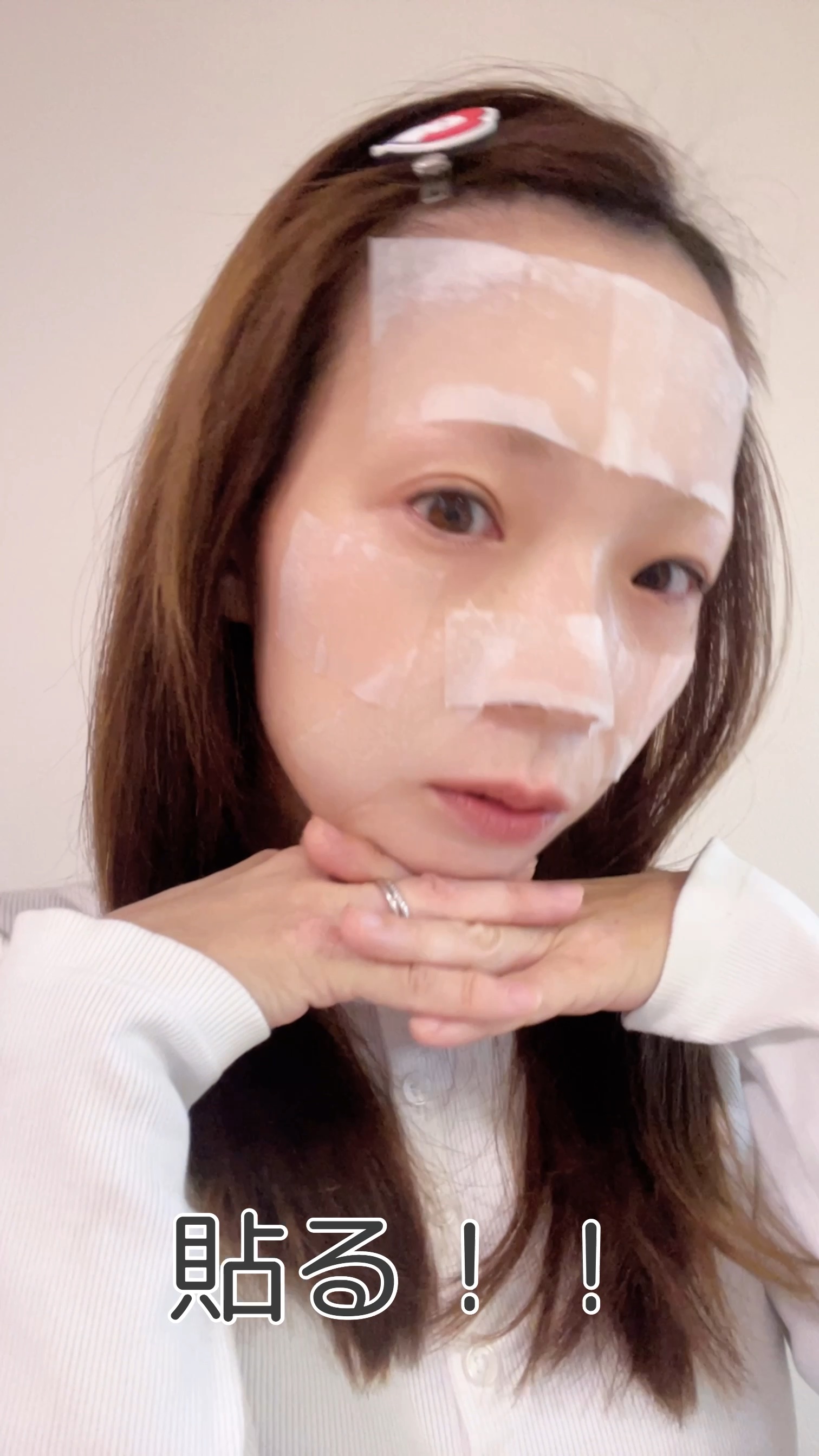 ⁡
—＊—＊—＊—＊—＊—＊—＊—＊—＊—＊—＊
@__r__i_s__a__←他の投稿をみてみる
⁡
ちぎって貼って5分待つ🕰️
メイクのりが気になる部分に集中ケア💘
𓂃𓂃𓂃𓂃𓂃𓂃𓂃𓂃𓂃𓂃𓂃𓂃𓂃𓂃𓂃𓂃
