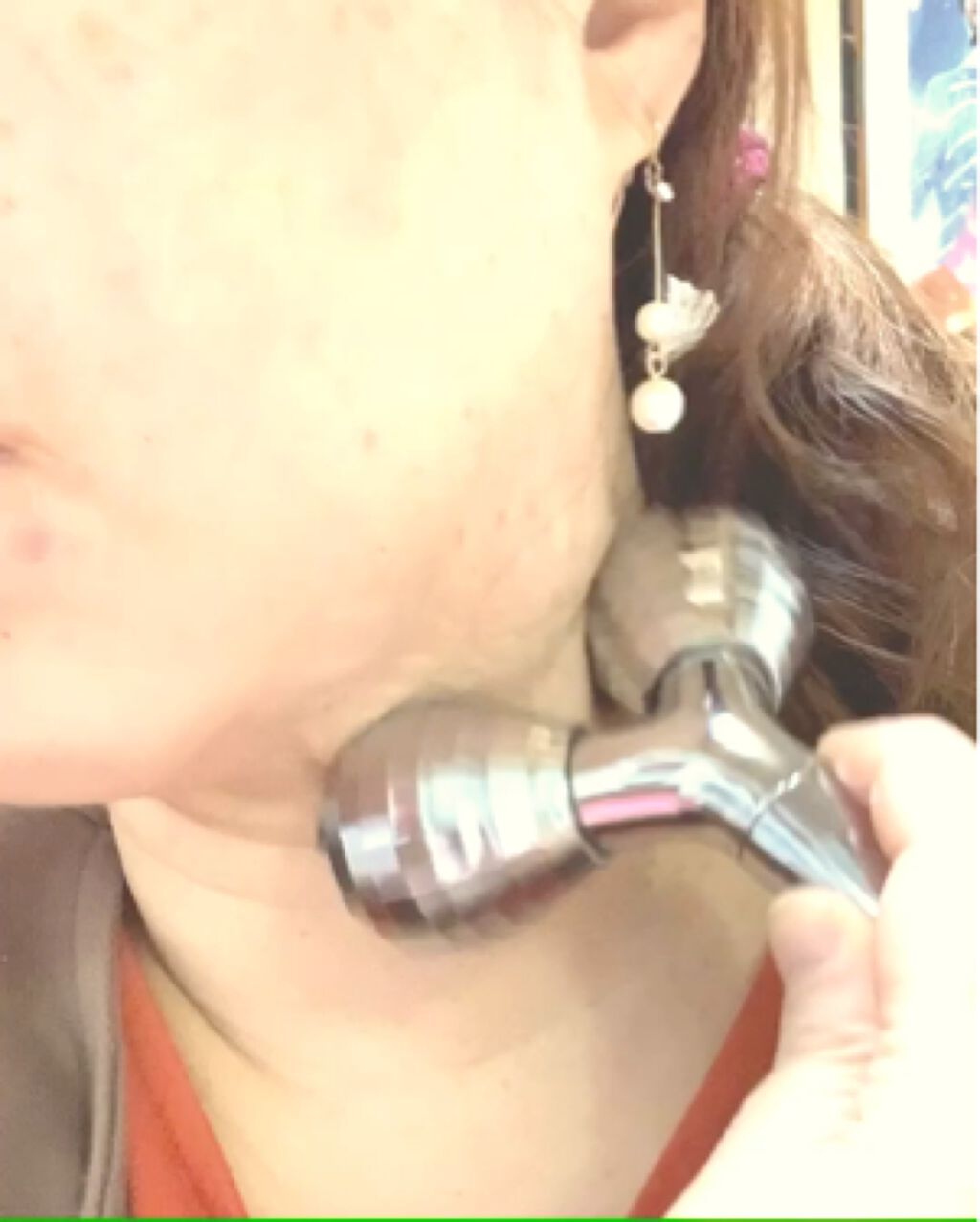 3種のコラーゲン配合 美容液/DAISO/美容液の動画クチコミ2つ目