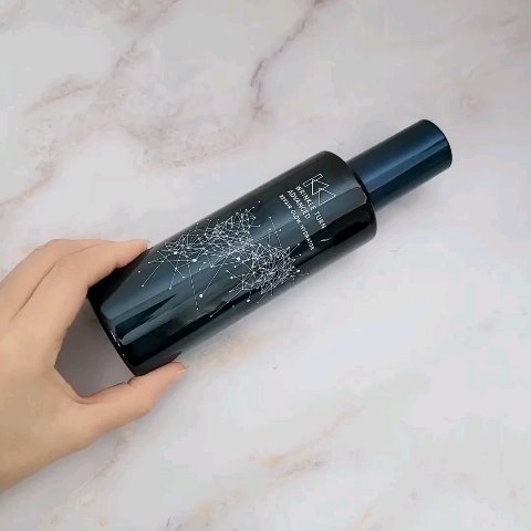 サナ　リンクルターン　アドバンスト　薬用リペア　グロウハイドレーター【医薬部外品】/サナ　リンクルターン/化粧水を使ったクチコミ（3枚目）