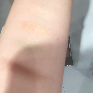 リアルクローズシャドウ/excel/アイシャドウパレットを使ったクチコミ（3枚目）