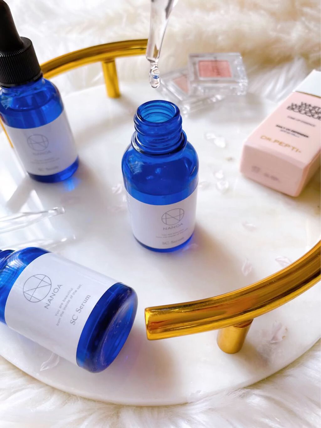 毎年季節の変わり目のこの時期は🌸
ゆらぎ肌でなにかとお肌もトラブルがち…


このNANOAの美容液に変えてから
まったくゆらぎ肌とは
縁がなくなったのでうれしい🤍



濃厚とろみテクスチャーの美容液°꙳ ❁
NANOA SC セラム