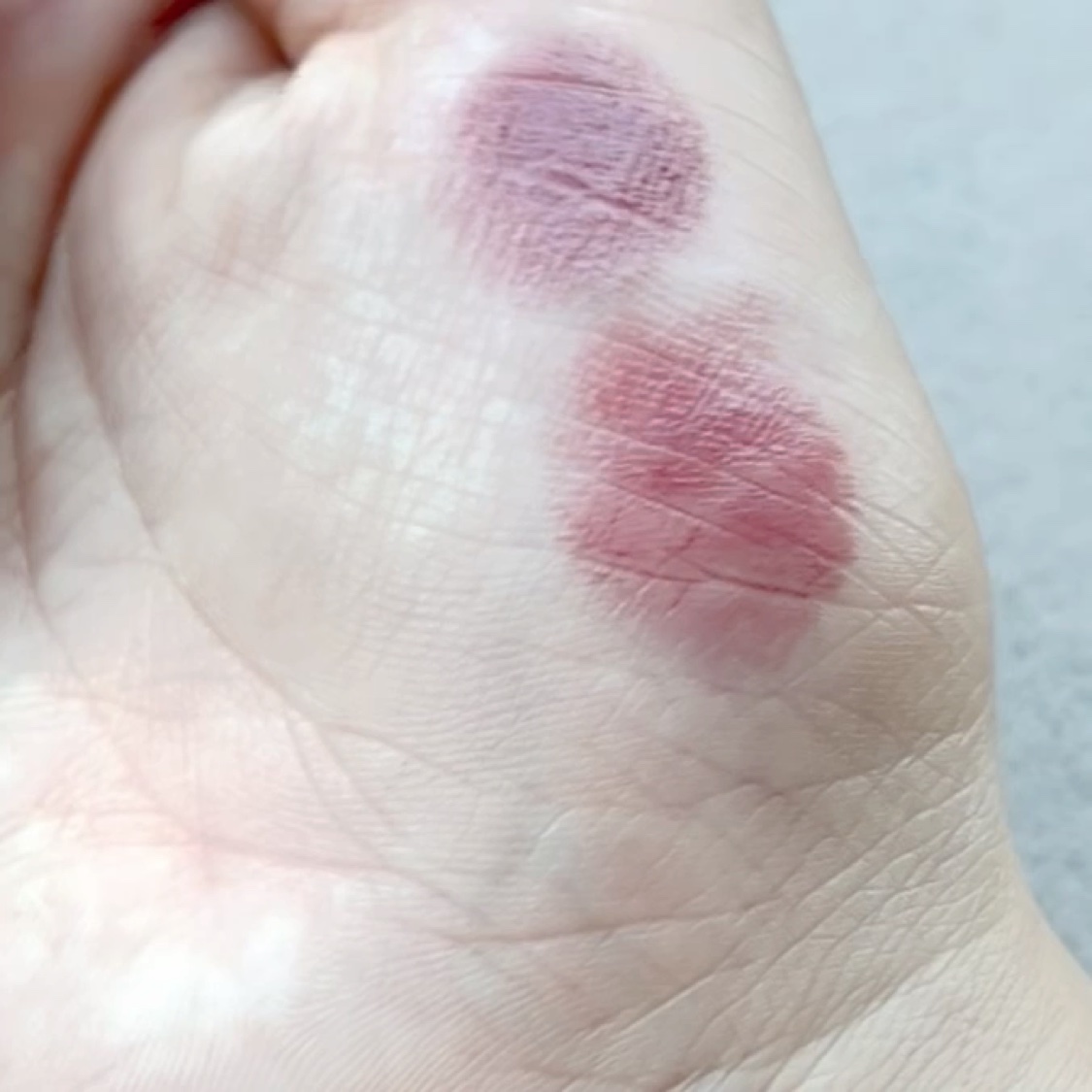 ルージュ ヴォリュプテ シャイン/YVES SAINT LAURENT BEAUTE/口紅を使ったクチコミ（3枚目）