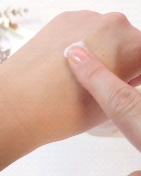 ペプチドハイドレーティングクリーム EX/favs/フェイスクリームを使ったクチコミ（3枚目）