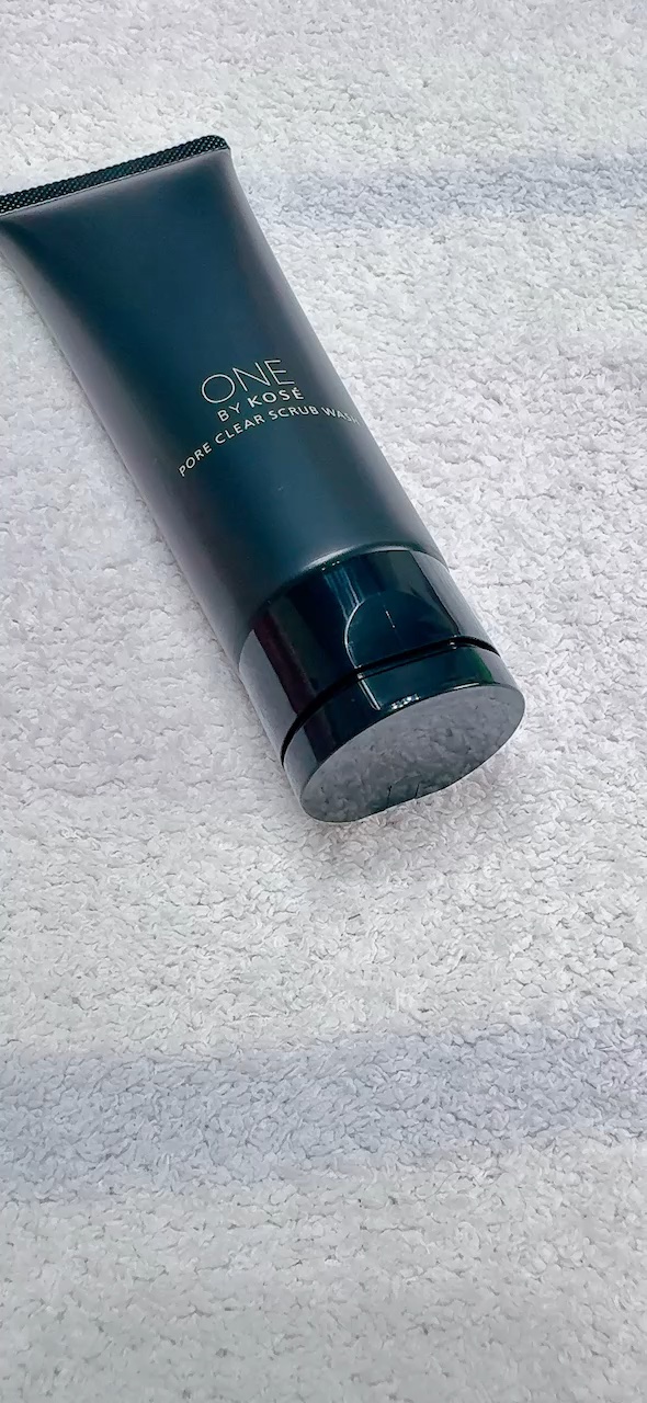 ポアクリア スクラブ ウォッシュ/ONE BY KOSE/洗顔フォームの人気ショート動画