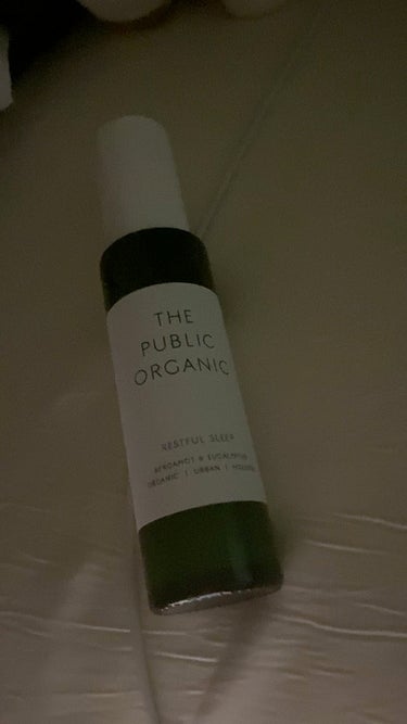 THE PUBLIC ORGANIC ホリスティック精油ピローミスト フォールアスリープのクチコミ「THE PUBLIC ORGANIC
ホリスティック精油ピローミスト
フォールアスリープ🪵✨
.....」（1枚目）