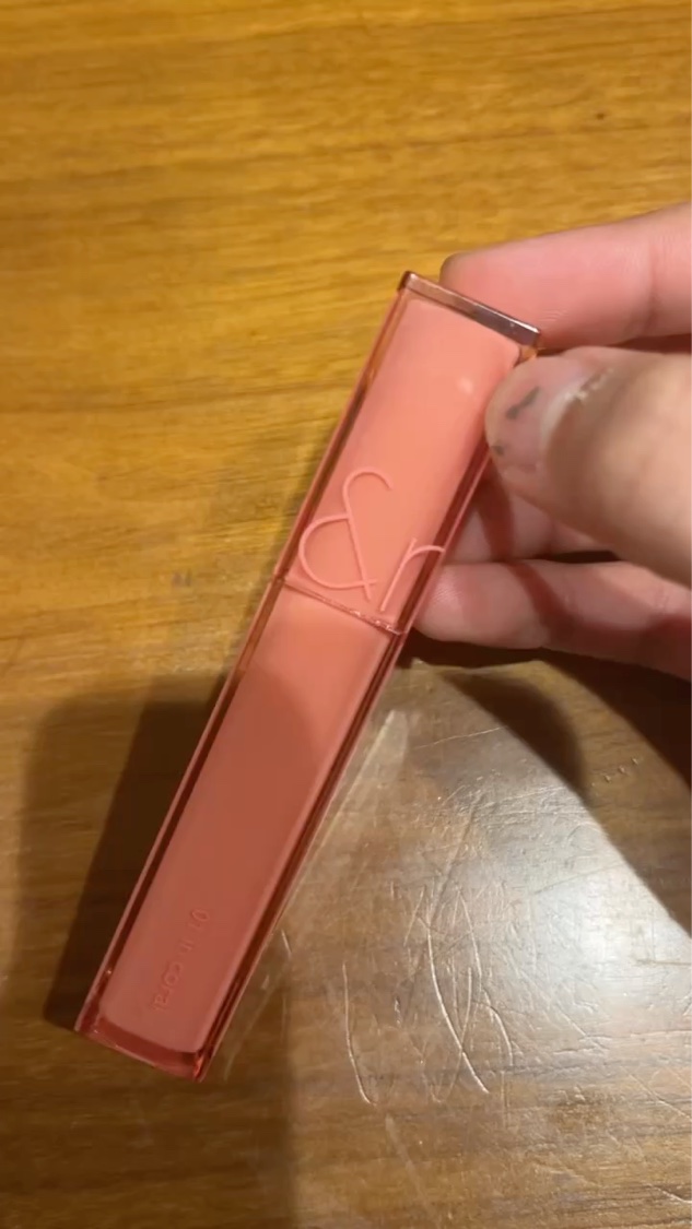 ディュフルウォーターテント/rom&nd/リップグロスの動画クチコミ1つ目