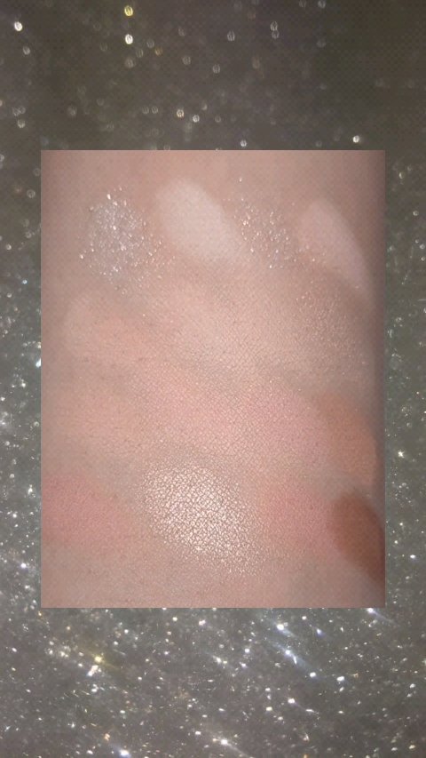 ソフトブラーリングアイパレット/wakemake/アイシャドウパレットを使ったクチコミ（1枚目）