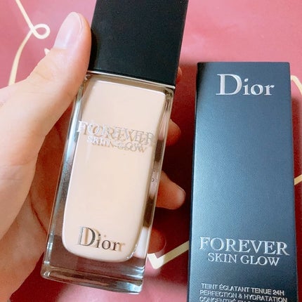 ディオールスキン フォーエヴァー フルイド グロウ/Dior/リキッドファンデーションを使ったクチコミ(1枚目)
