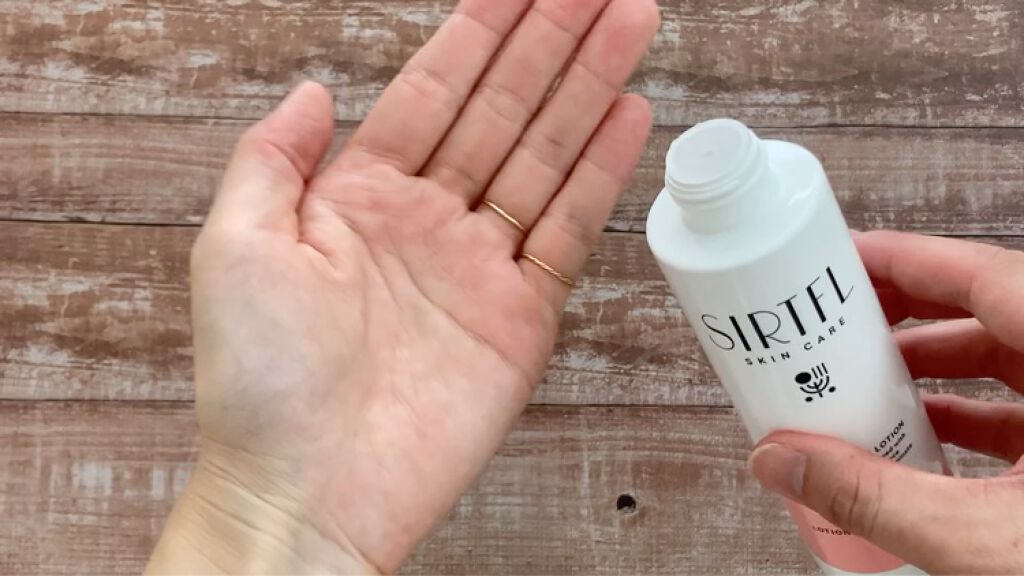ブライトエッセンスローション/SIRTFL/化粧水を使ったクチコミ（3枚目）