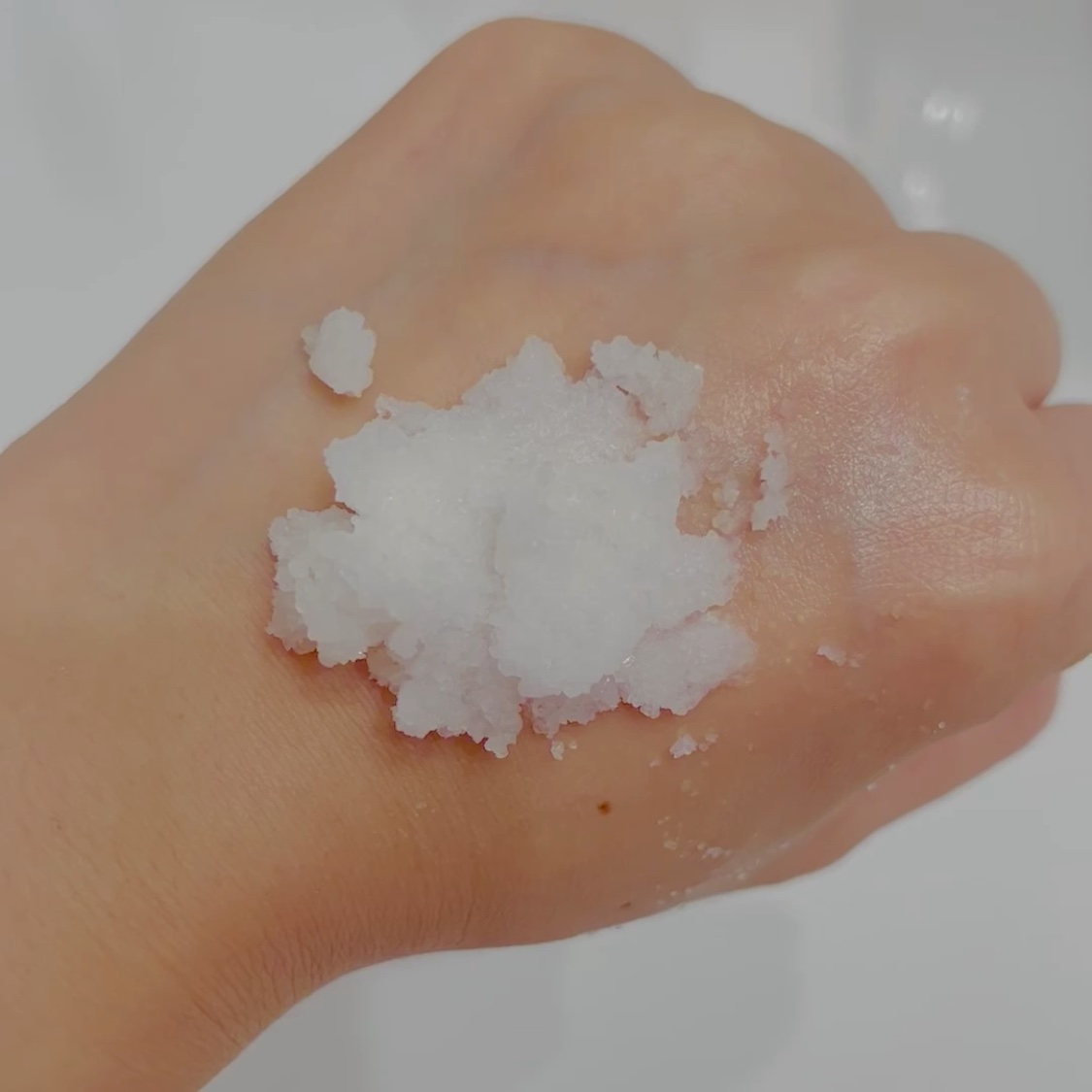 シャーロム　ボディスクラブL/SHAHRAM/ボディスクラブを使ったクチコミ（2枚目）