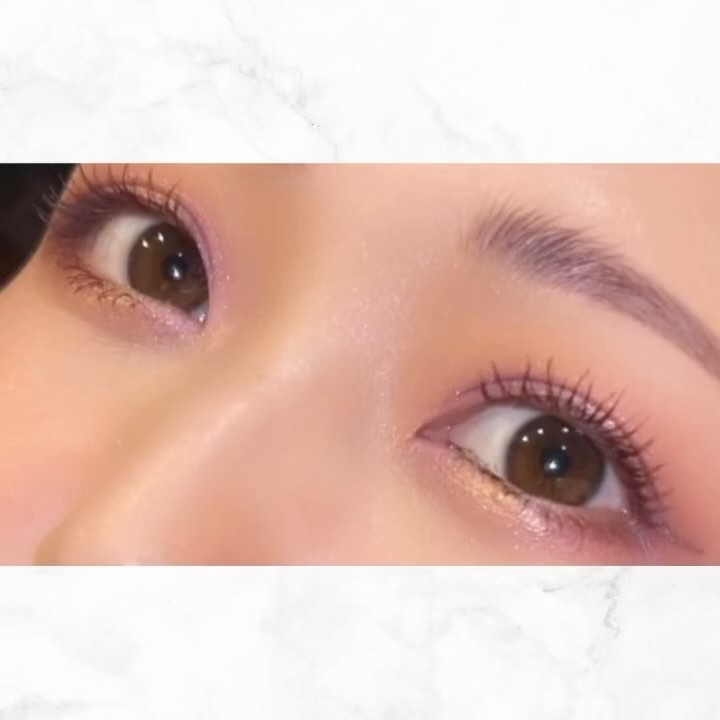 ダイメンションズ マルチエフェクト アイシャドウ/PRADA BEAUTY/アイシャドウパレットを使ったクチコミ（2枚目）