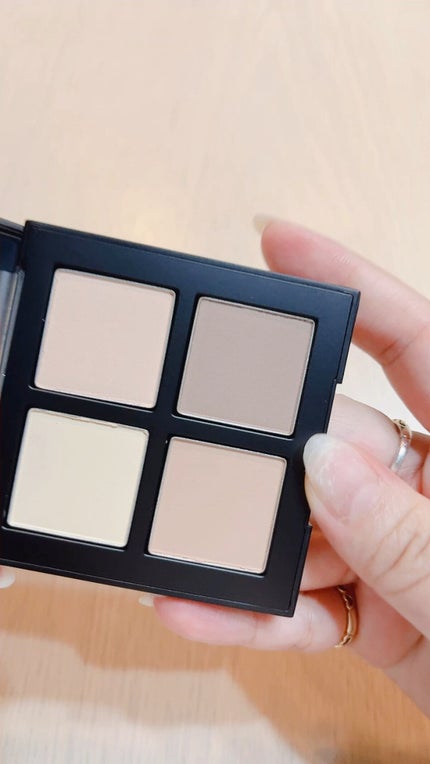 COLORFUL EYE PALETTE/NAMING./アイシャドウパレットの人気ショート動画