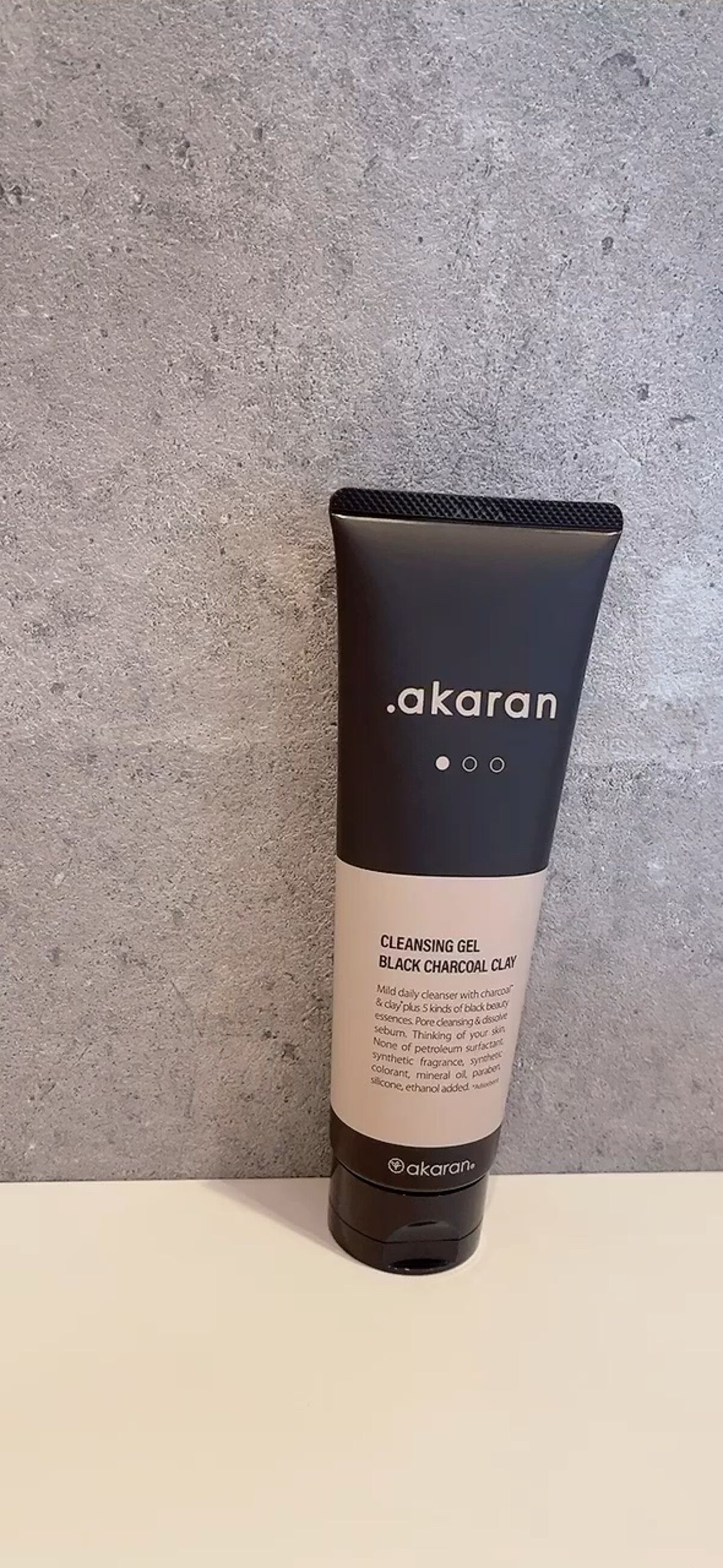 ブラックジェルクレンジング/.akaran/クレンジングジェルを使ったクチコミ（1枚目）