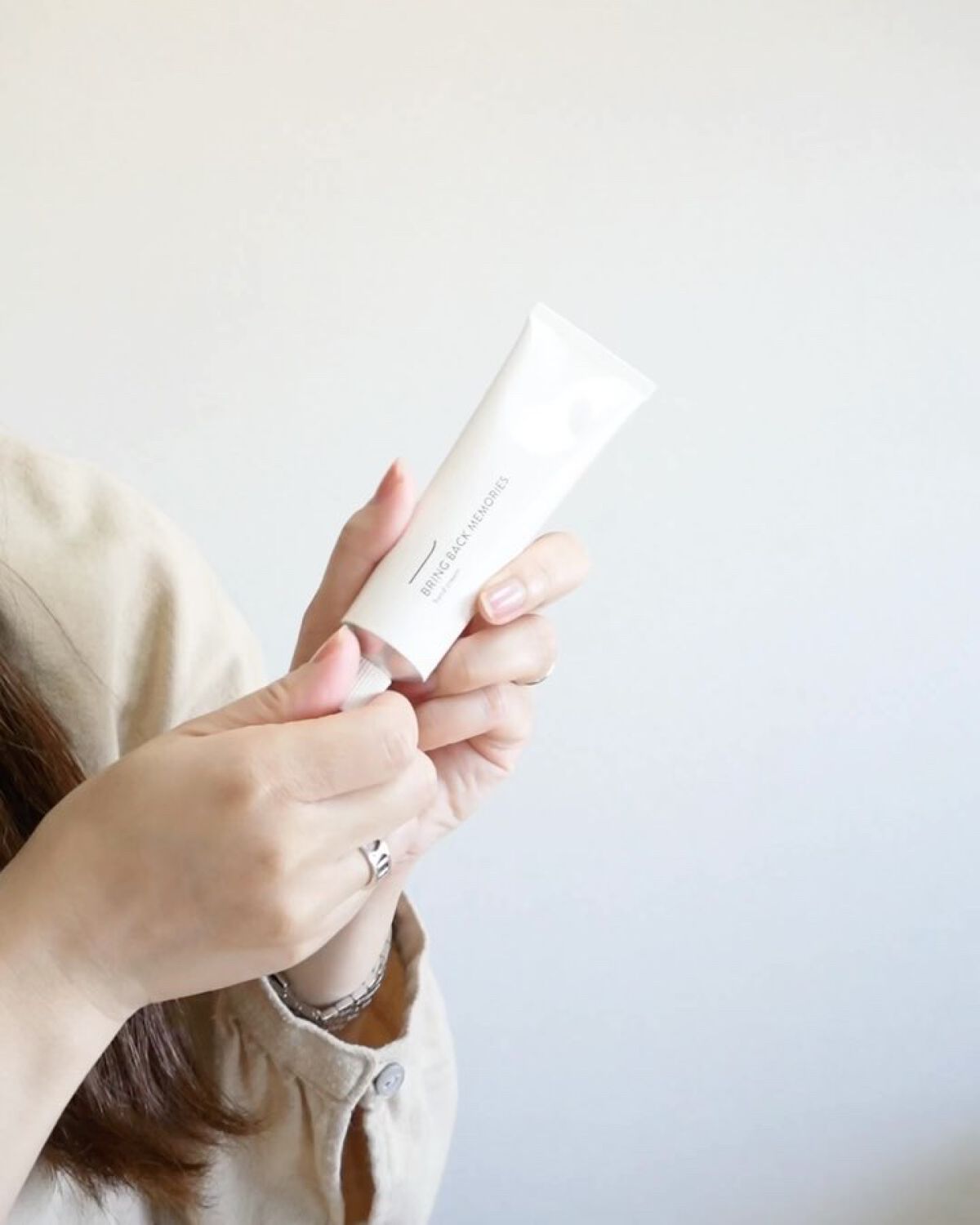 バックトゥーマイメモリーズハンドクリーム/SIORIS/ハンドクリームを使ったクチコミ（3枚目）