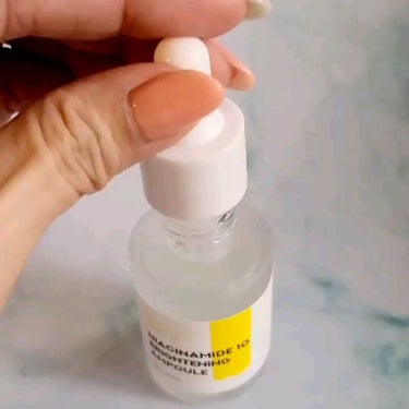 ナイアシンアミド10ブライトニングアンプル/Neulii/美容液を使ったクチコミ（4枚目）