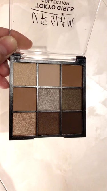 UR GLAM　BLOOMING EYE COLOR PALETTE/U R GLAM/パウダーアイシャドウを使ったクチコミ（3枚目）