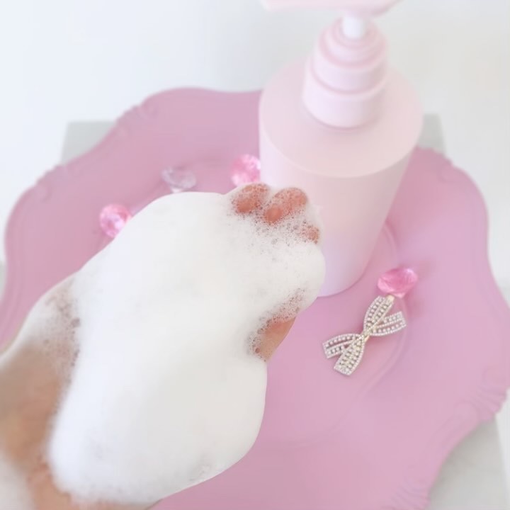 GLOSSY COAT SHAMPOO / TREATMENT/SANUS HAIR FILTER/市販シャンプーを使ったクチコミ（3枚目）