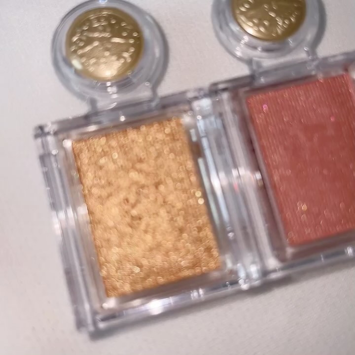 シャドーカスタマイズ/MAJOLICA MAJORCA/単色アイシャドウを使ったクチコミ（3枚目）