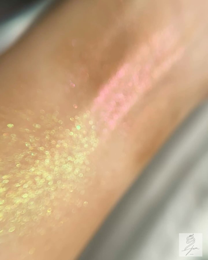 ワンダー ラスト アイシャドウ スティック/リンメル ロンドン/スティックアイシャドウの動画クチコミ5つ目