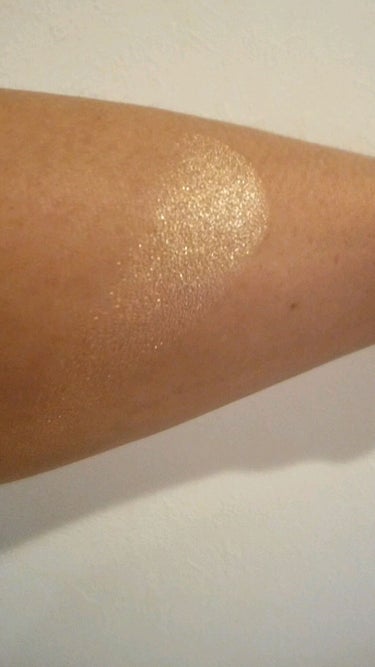 I Need A Nude Glow Highlighter/Natasha Denona/パウダーハイライトを使ったクチコミ（9枚目）