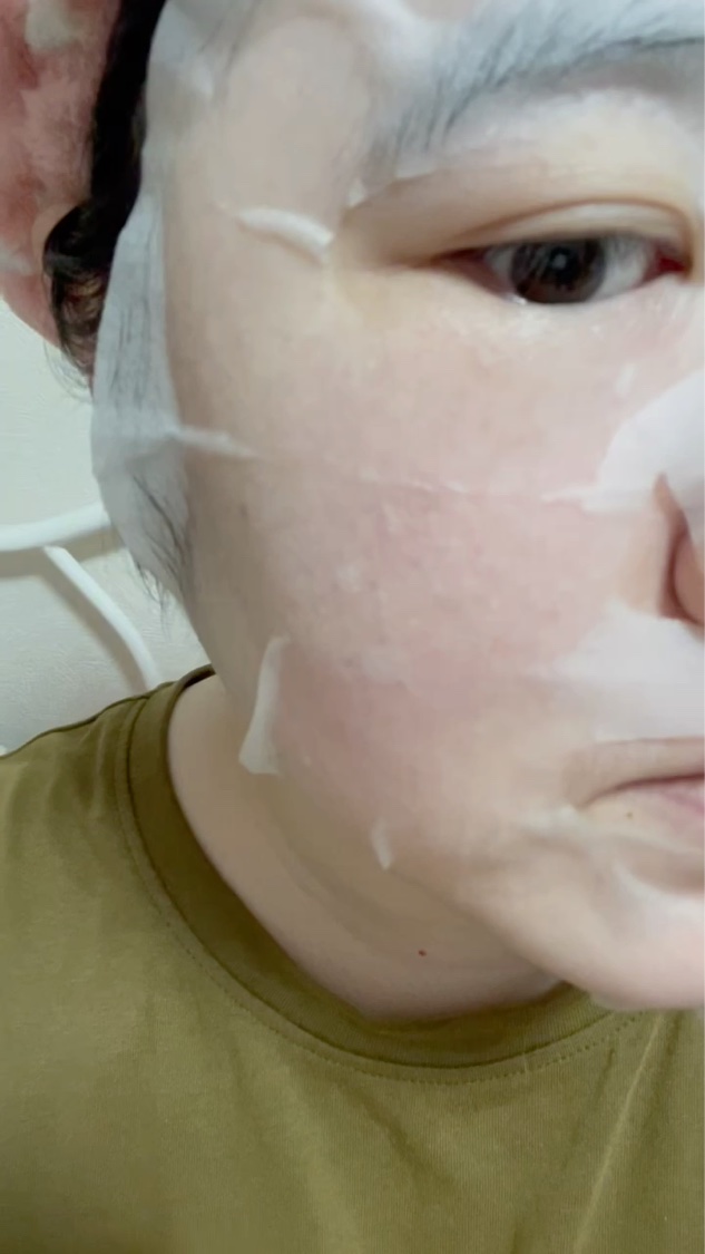 バイオームビタCグローデイリーシートマスク/UIQ/シートマスク・パックを使ったクチコミ（2枚目）