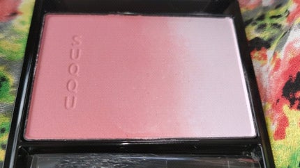 ピュア カラー ブラッシュ/SUQQU/パウダーチークの人気ショート動画