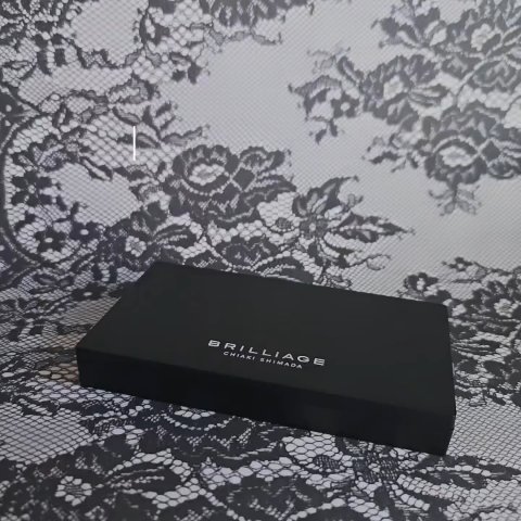 パウダリーファンデーション レジェンダリー グロウ/ブリリアージュ/パウダーファンデーションを使ったクチコミ（2枚目）